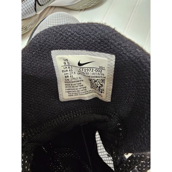 Nike Kyre Flytrap 4 Wolf Gray CT1972-002 Mens Size 9.5 Basketball shoe. - Picture 7 of 10